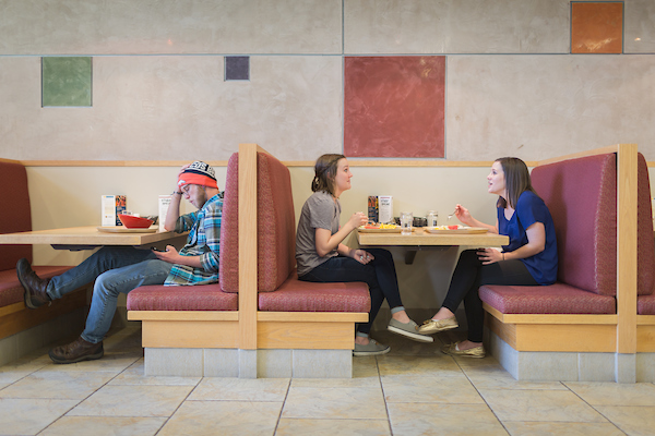 Students eating in Holmes Dining Hall